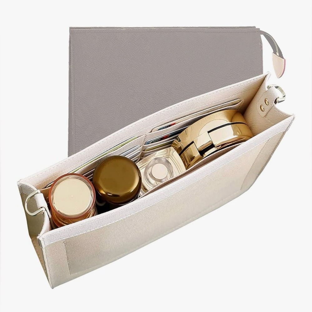 Toiletry 26 Insert With D-Rings! Great Quality!